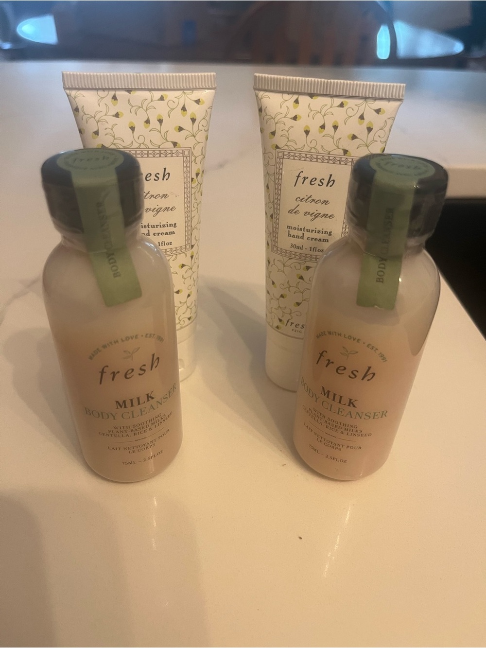 2 fresh Milk Body Cleanser & Citron de Vigne Hand Cream Set - Cream 4 total